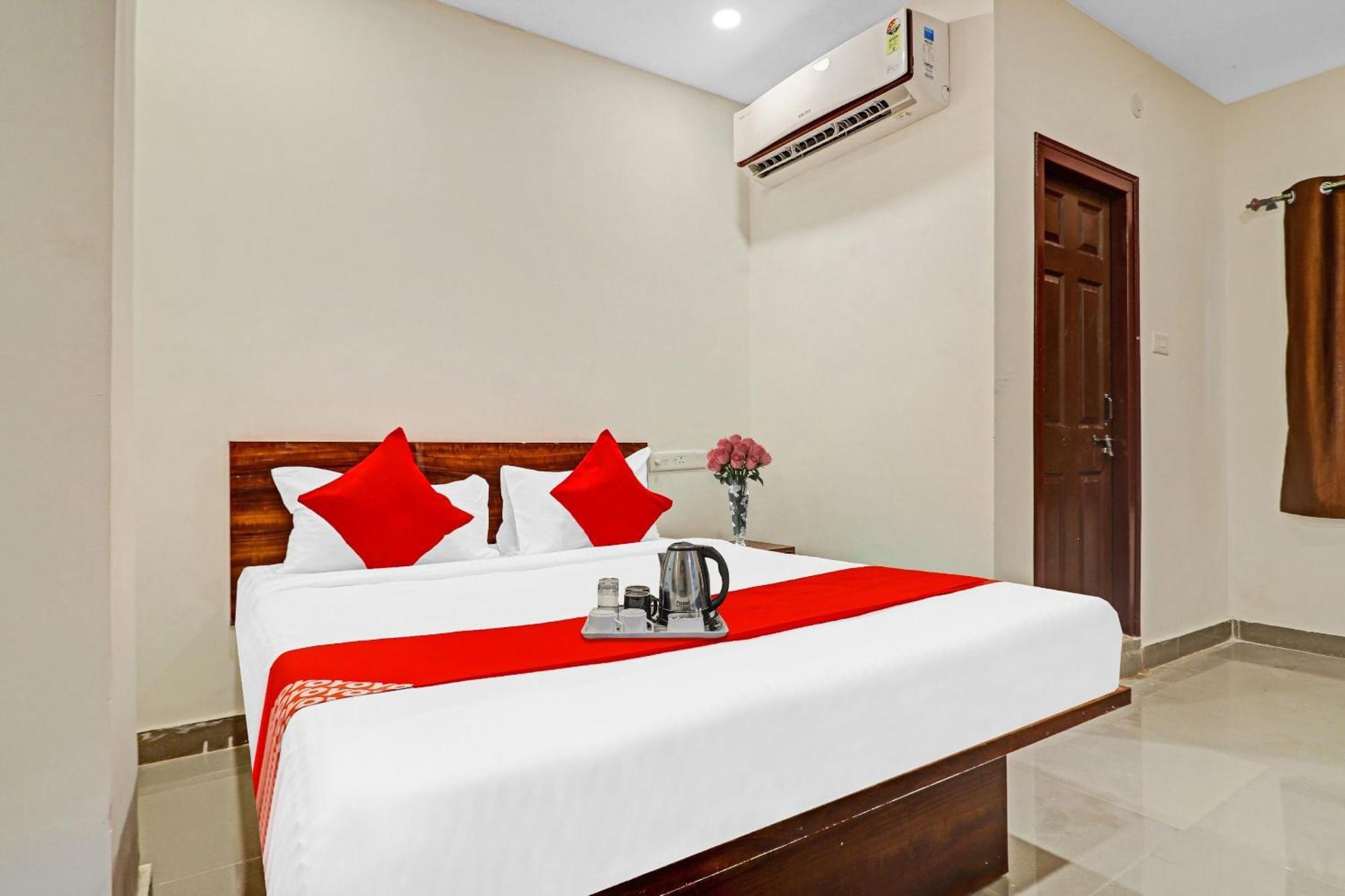 Hotel O Night Eye Hajdarabad Zewnętrze zdjęcie