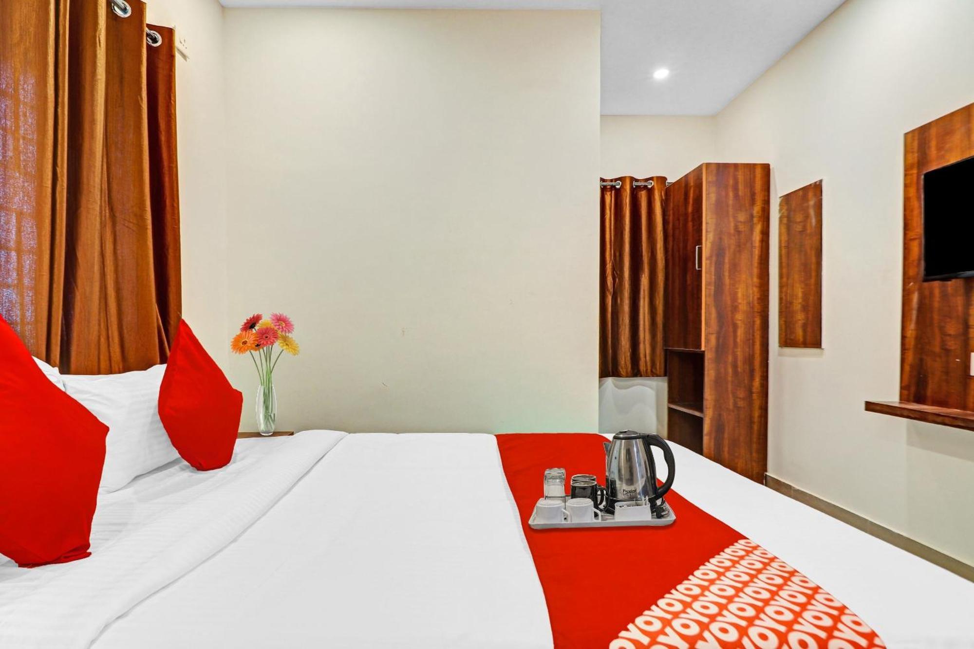 Hotel O Night Eye Hajdarabad Zewnętrze zdjęcie