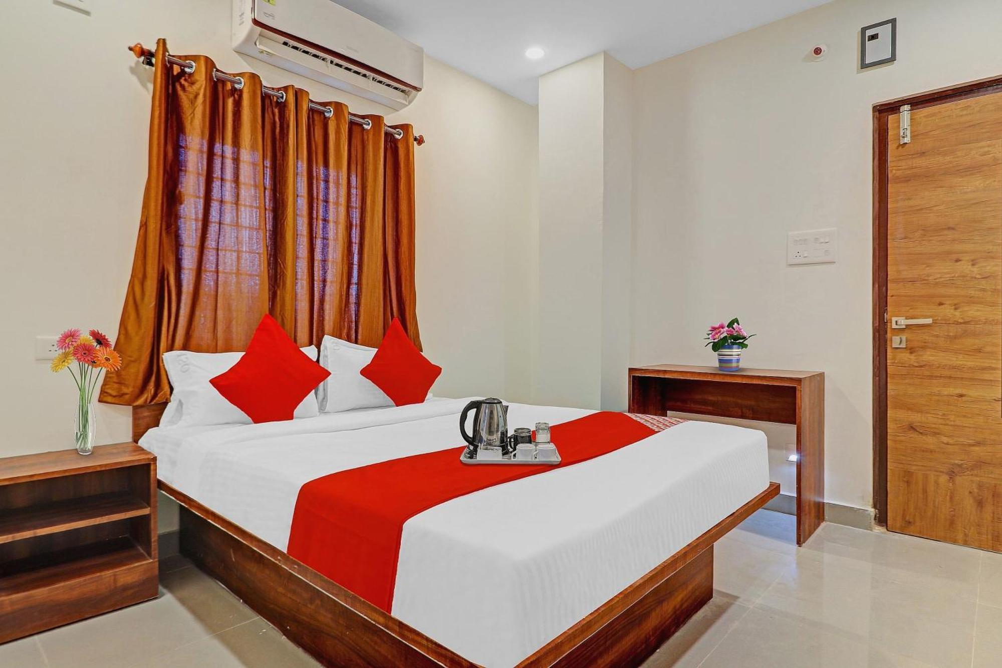 Hotel O Night Eye Hajdarabad Zewnętrze zdjęcie